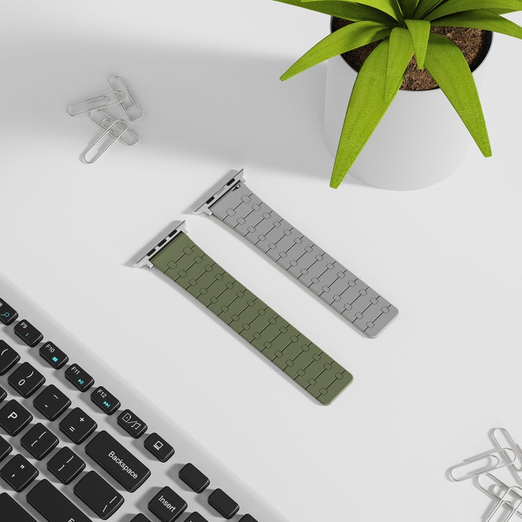 Frendorf | Für Apple Watch SE 40mm Zwei-Farben-Schlaufen-Magnetisches Silikon-Uhrenarmband (Grün+Grau)