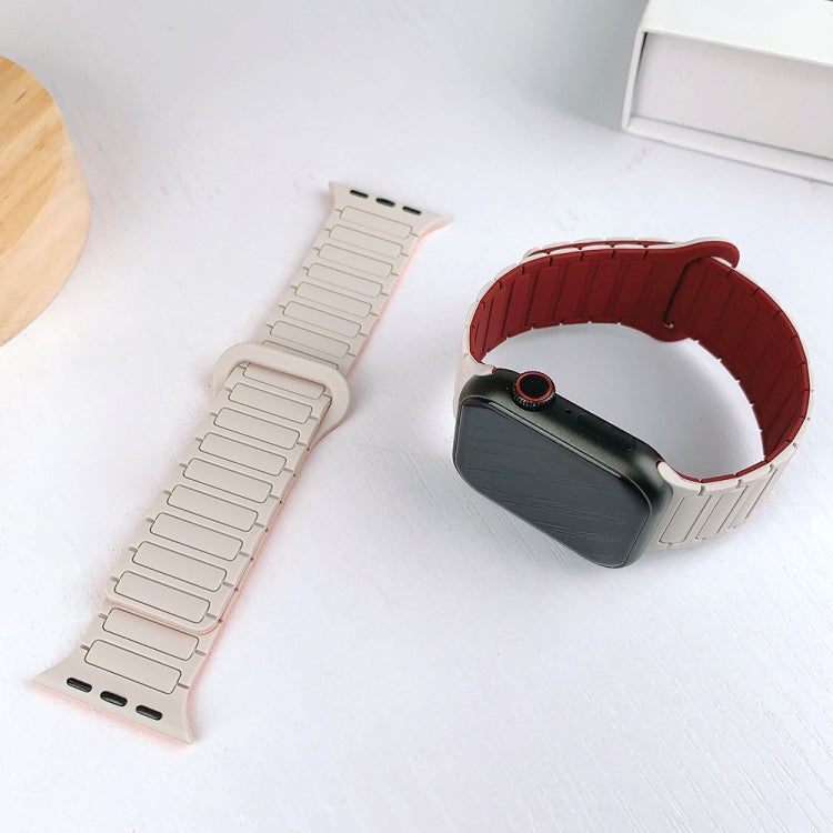 Frendorf | Für Apple Watch Series 4 40mm I-förmiges magnetisches Silikon-Uhrenband (Weißes Sternenlicht)