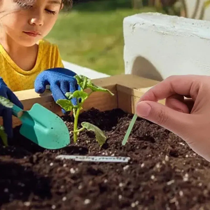 Frendorf | Einfach zu verwendende Pflanzennährstoff-Sticks für lebendiges Wachstum