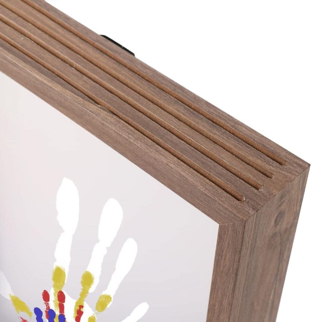 Frendorf | Baby Erinnerungsrahmen aus Holz mit Ton für Hand- & Fußabdrücke