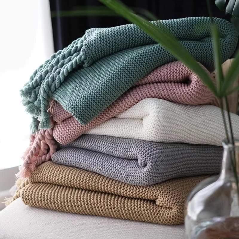 Frendorf | Strickwurfdecken