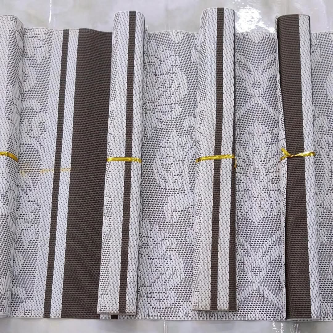 Frendorf | 6 Stück Gewebte PVC Tischunterlage