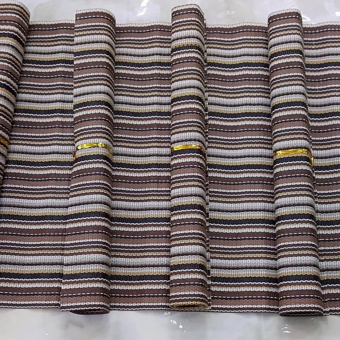 Frendorf | 6 Stück Gewebte PVC Tischunterlage