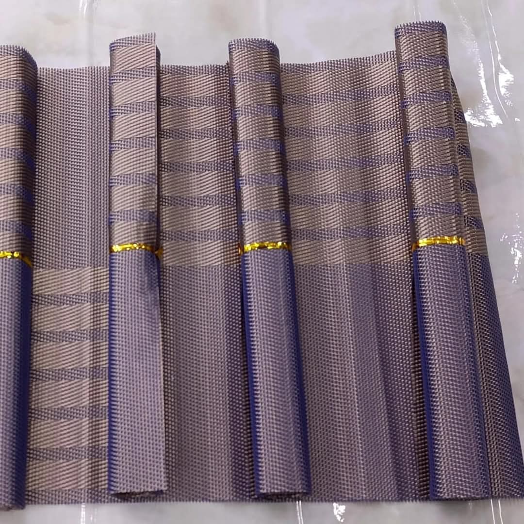 Frendorf | 6 Stück Gewebte PVC Tischunterlage