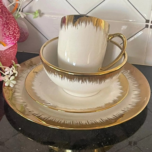 Frendorf | 24-teiliges Gold Abendessen-Set