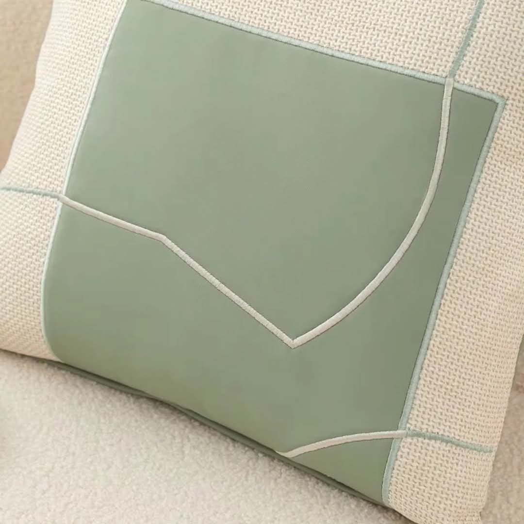 Frendorf | Geometrische Stickerei Kissenbezug