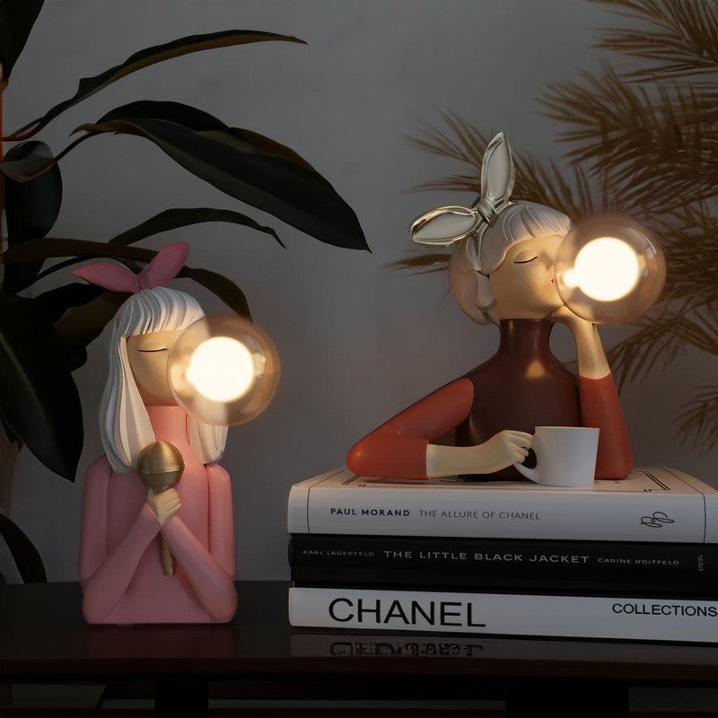 Frendorf | Fleur - Verspielte Tischlampe mit einzigartigen Figurenentwürfen und energieeffizienter LED-Beleuchtung