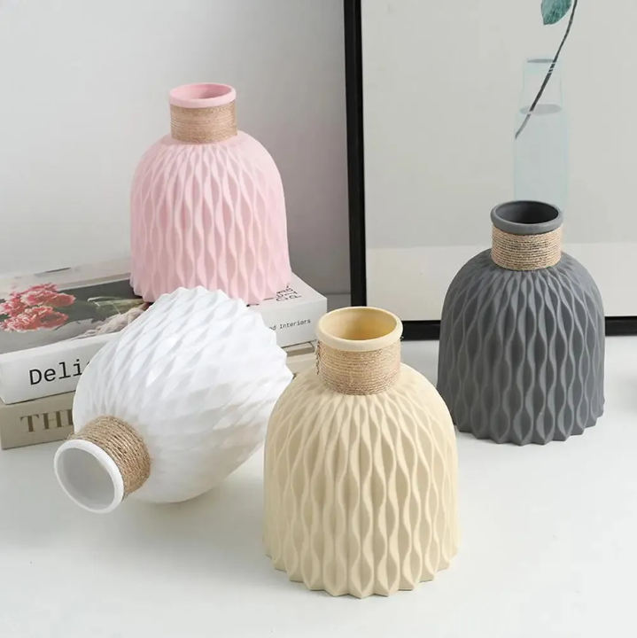 Frendorf | Blumenvase mit geprägter Welle