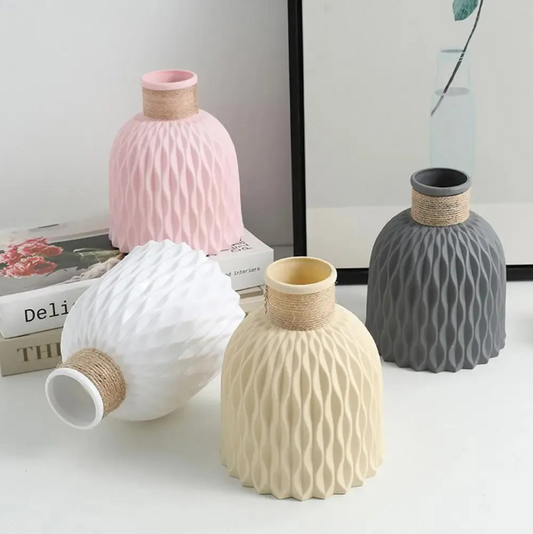 Frendorf | Blumenvase mit geprägter Welle