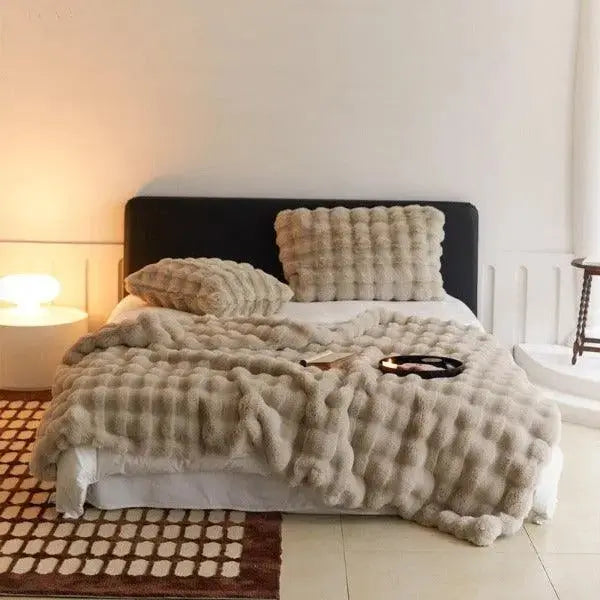 Wärmende Decke – warme Decke für den Winter – Sofa