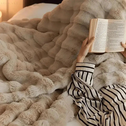 Wärmende Decke – warme Decke für den Winter – Sofa