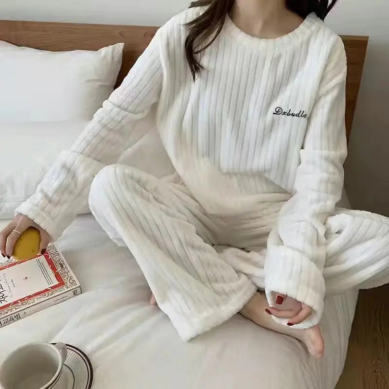 Frendorf | Winter-Pyjama-Set aus weichem Samt