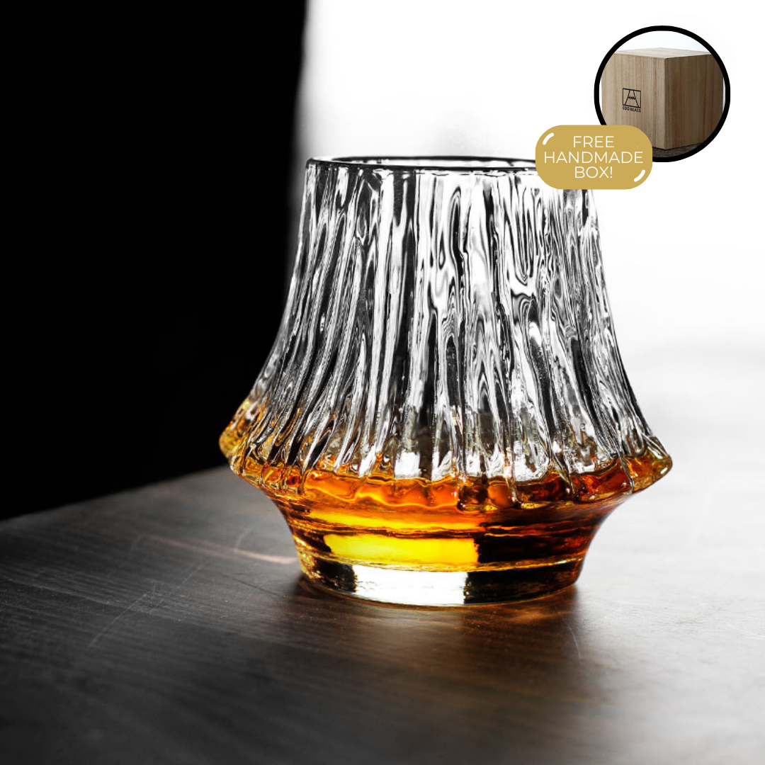 Frendorf | SakuraGlass Japanisches Whiskeyglas | Handgefertigt | Elegantes Design | Perfekt für Liebhaber