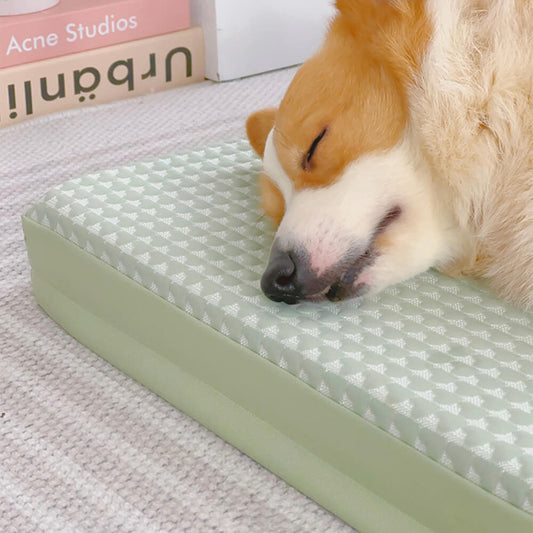 Arctic Breeze Ice Silk Gemütliches Ruhesofa Kühles Hundebett