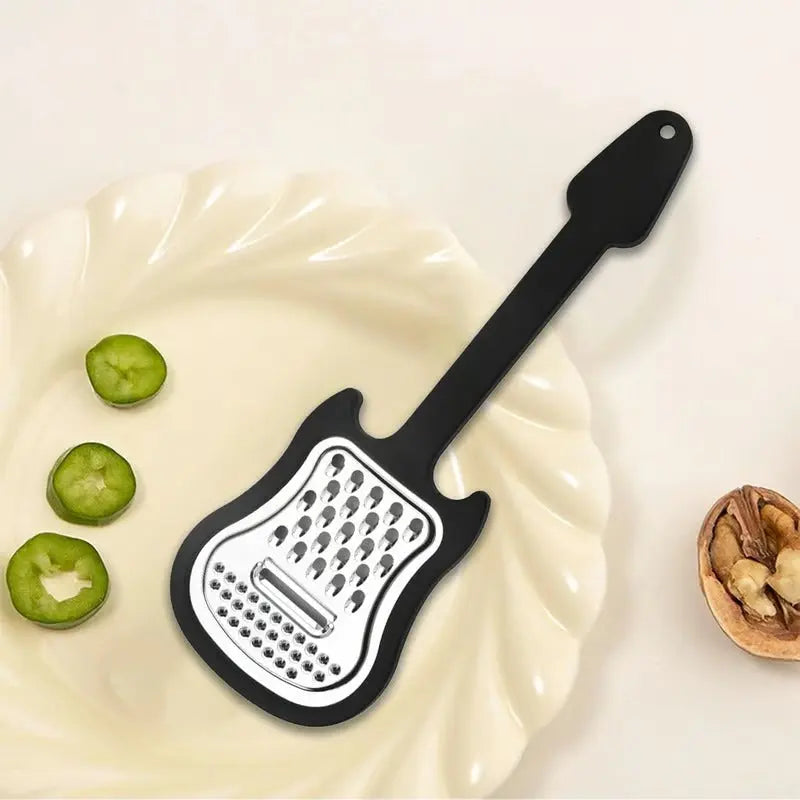 Frendorf | Gemüseschäler aus Edelstahl – Gitarrenförmiger Schäler zum Schälen & Hobeln