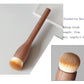 Makeup-Pinsel mit Holzgriff