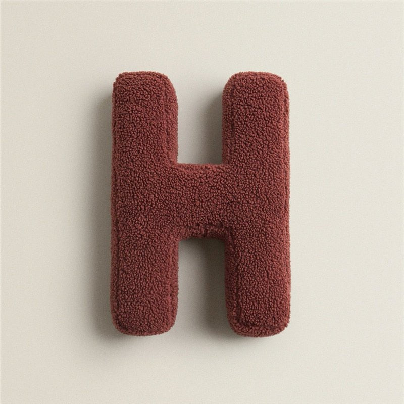 PlushLetter Kissen - Weiches Buchstaben-Kissen für Schlafzimmer und Kinderzimmer