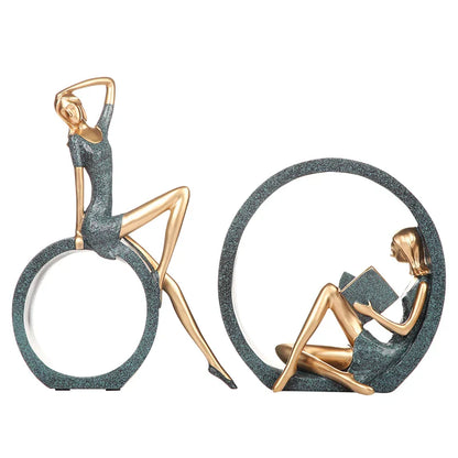 Fashion Campus Mädchen Figurine Handgefertigt Harz Enge Rock Dienstmädchen Miniatur Sitzraum Charakter Dekor Studium Ornament Geschenk Kunsthandwerk