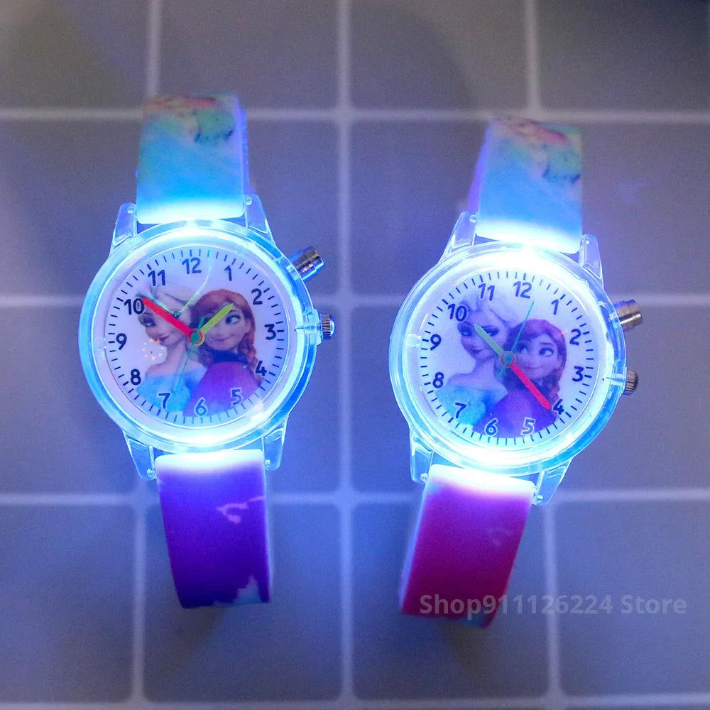 Frendorf | Leuchtende Kinderuhr – Erhältlich in Spider-Man und Frozen Designs