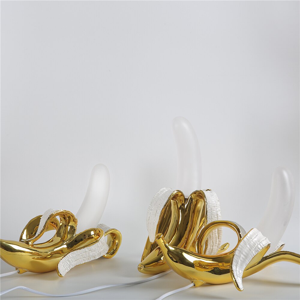 Frendorf | GoldenGlow Art Deco Tischlampe | Banane Design | Modern & Stilvoll | Elegante Beleuchtung