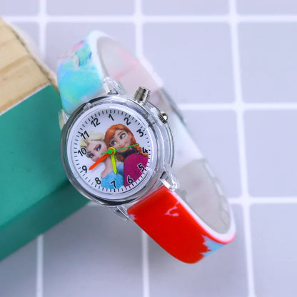 Frendorf | Leuchtende Kinderuhr – Erhältlich in Spider-Man und Frozen Designs