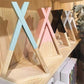 Nordische Tipi-Regale aus Holz