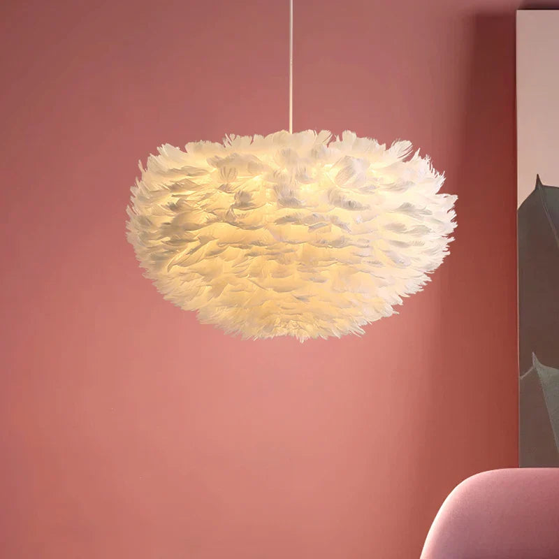 Frendorf | Wolkähnlicher realistischer Feder-Kronleuchter