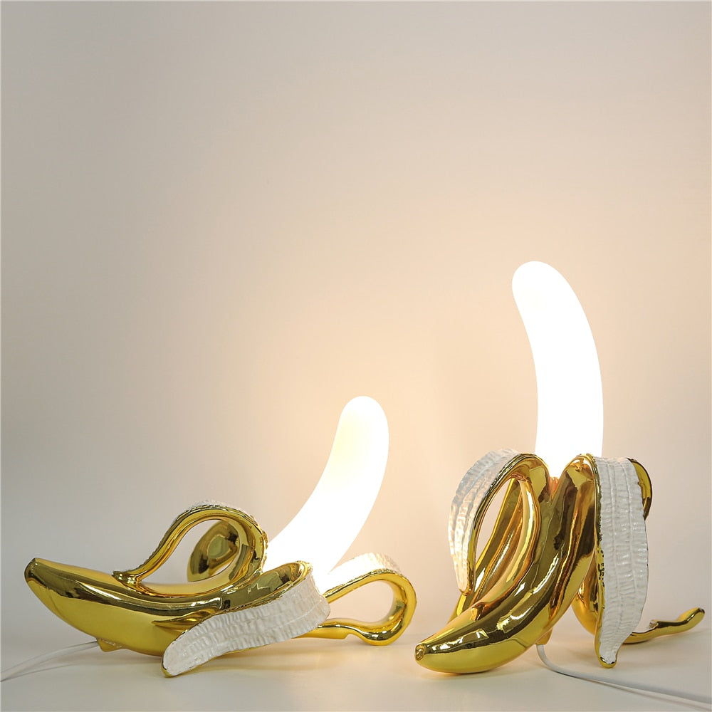 Frendorf | GoldenGlow Art Deco Tischlampe | Banane Design | Modern & Stilvoll | Elegante Beleuchtung