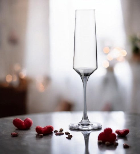 Frendorf | 218ml bleifreies Kristall-Sektschale – elegante und langlebige Flöte mit einem raffinierten Design, perfekt für Sekt und Feierlichkeiten, verstärkt Blasen und Aroma, ideal für Zuhause, Restaurants und besondere Anlässe.