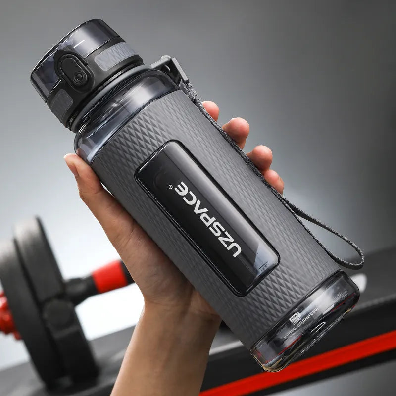 UZSPACE Sport-Wasserflaschen, BPA-frei, tragbar, sturzsicher, auslaufsicher, großes Fassungsvermögen, Fitness-Wasserkocher, Tritan-Kunststoff-Trinkflasche