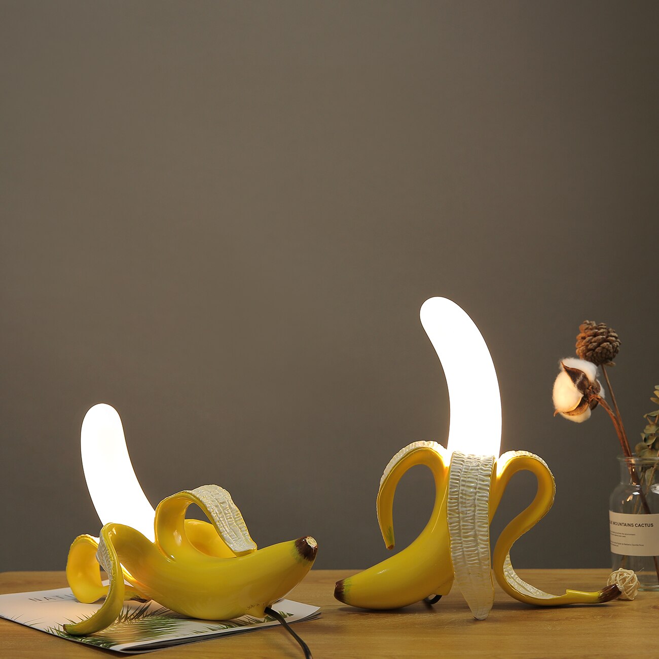 Frendorf | GoldenGlow Art Deco Tischlampe | Banane Design | Modern & Stilvoll | Elegante Beleuchtung