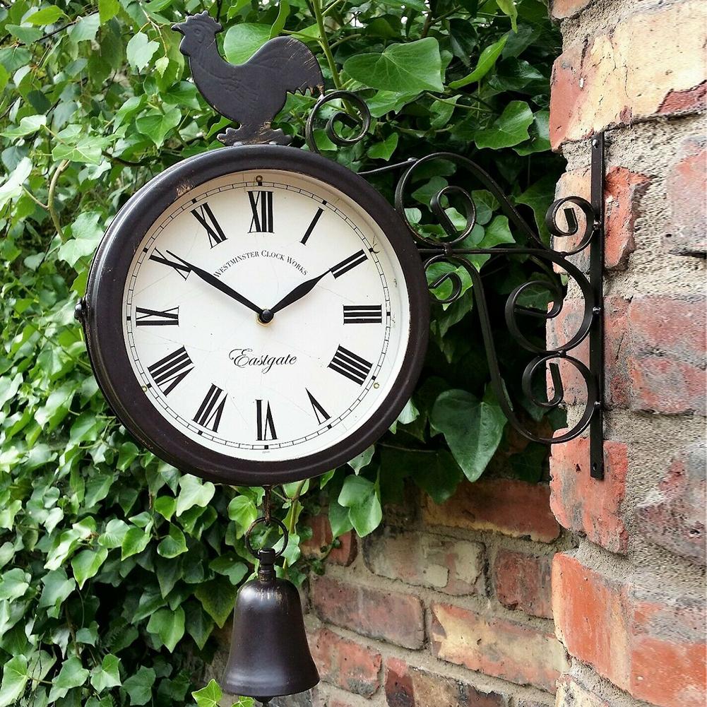 Frendorf | Doppelseitige Stahlwanduhr mit Huhn für den Außeneinsatz