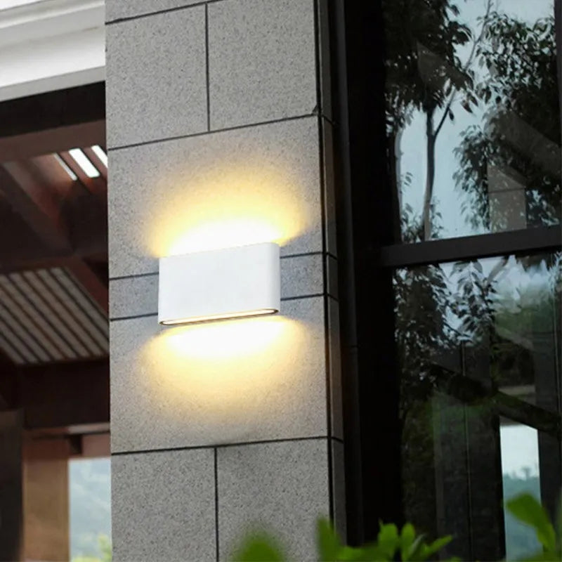 Outdoor Wasserdicht IP65 LED Veranda Lichter – Moderne Dual-Head Wandlampe