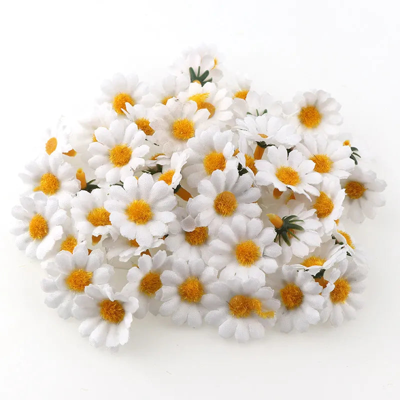 100 Stück 2,5 cm Mini-Gänseblümchen Dekorative Künstliche Blumen