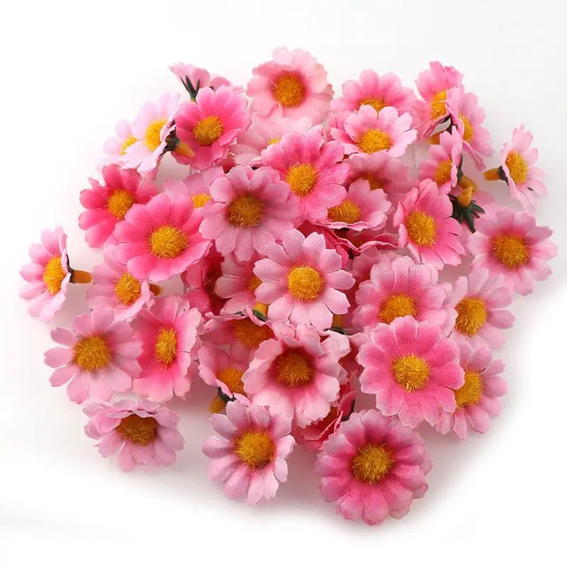 100 Stück 2,5 cm Mini-Gänseblümchen Dekorative Künstliche Blumen