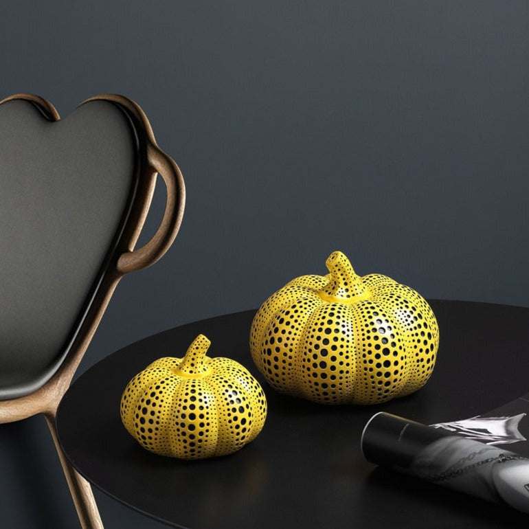 Kusama Yayoi Stil Kürbis Skulpturen