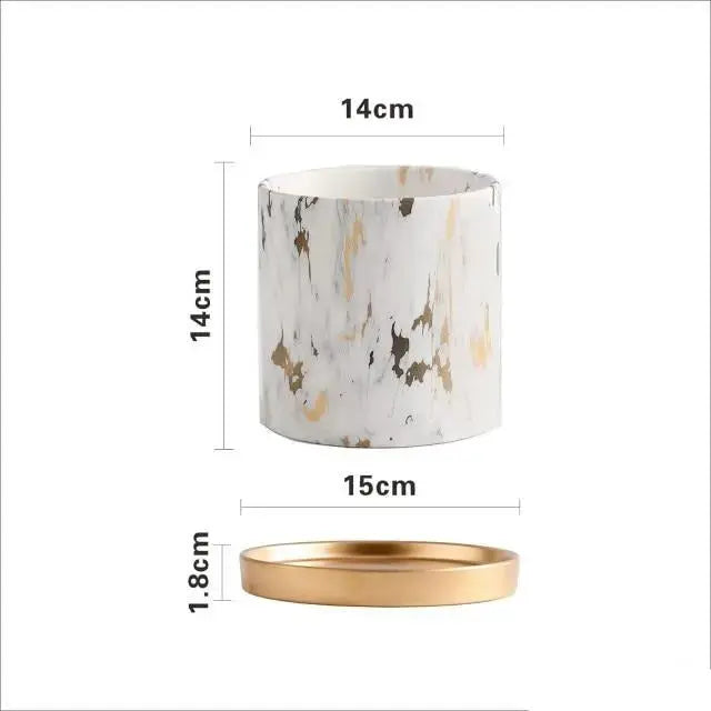 Handgefertigter Planter mit goldener Unterlage
