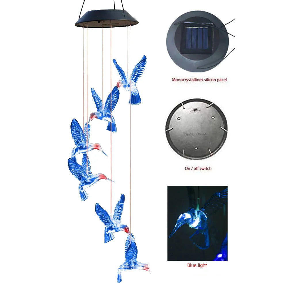 Tanzen im Sonnenlicht: Die solarbetriebene Windspiel mit bunten Lichtern