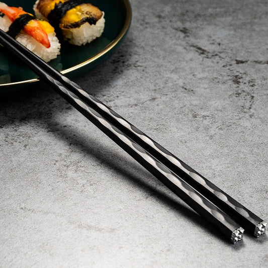 DineLux – Luxuriöses Essstäbchen-Set mit Raffinierten Designs (5 Paar)