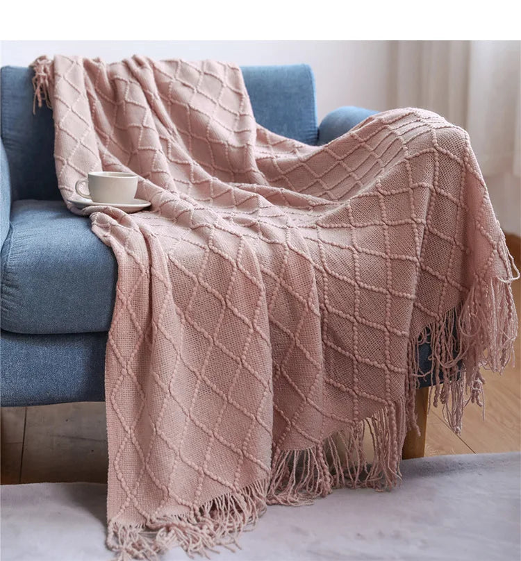 Gemütliche lila Diamant Strickdecke