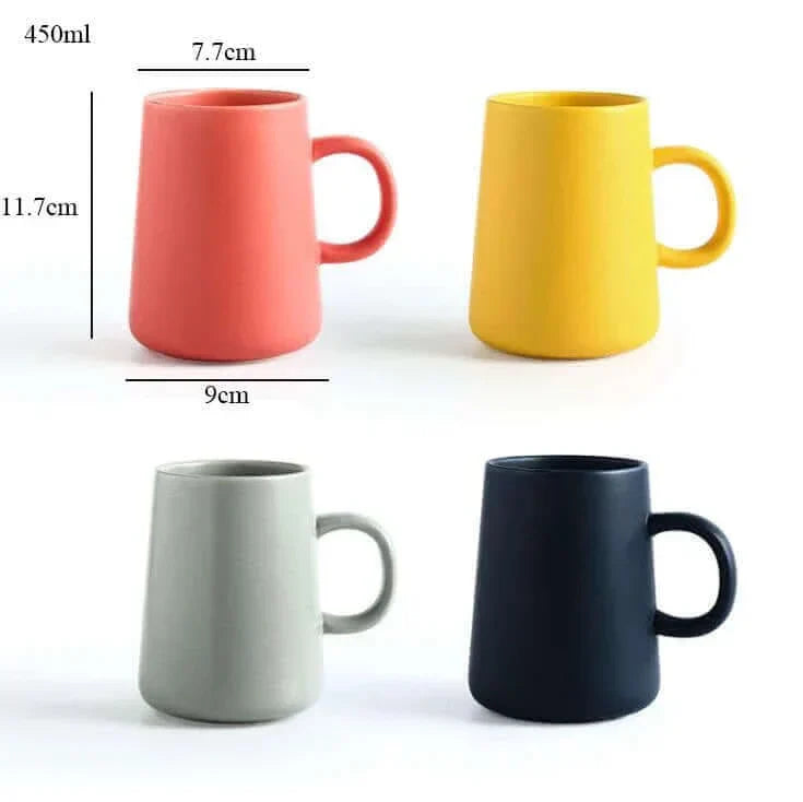 Sehr große Steinzeug-Kaffeetasse