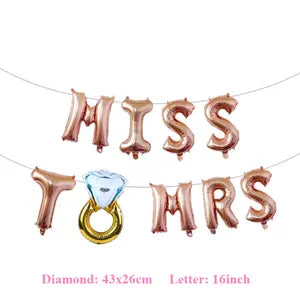 Frendorf | MISS TO MRS Folienballon - Eleganter Mylar-Ballon für Hochzeitspartys, Junggesellinnenabschiede und Hochzeitsfeiern - Langlebig, heliumkompatibel und leicht aufzublasen - Perfekte Partydekoration