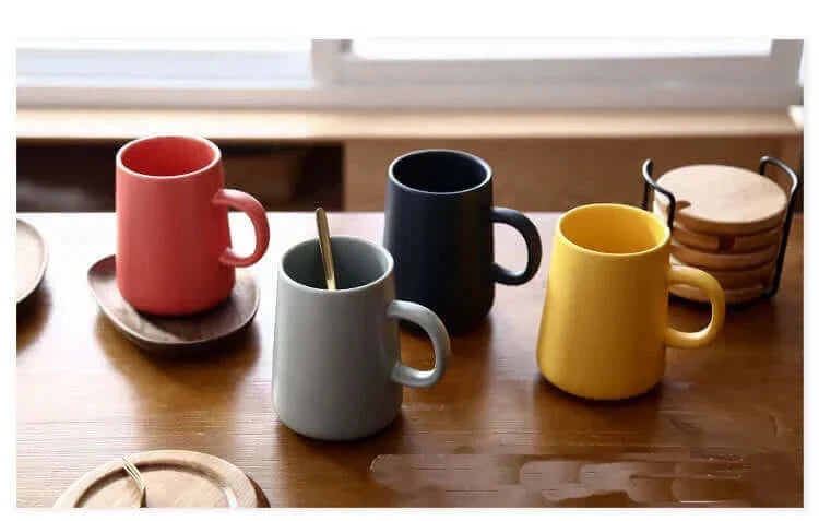 Sehr große Steinzeug-Kaffeetasse