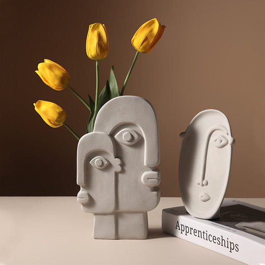 Frendorf | FaceForm Skulpturale Bodenvase – Moderner Kunstnerischer Akzent