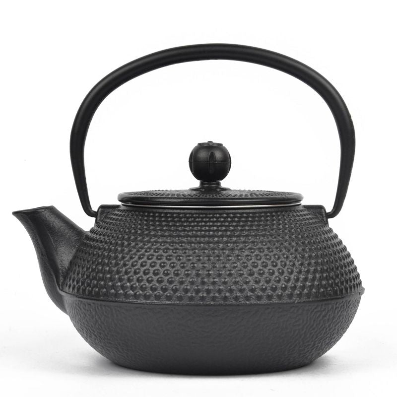 Frendorf | 0.8L Schwarze Japanische Tetsubin Hobnail Stil Gusseisen Teekanne - Elegante und langlebige Teekanne - Perfekt zum Aufbrühen von Tee im traditionellen japanischen Stil mit außergewöhnlicher Wärmespeicherung