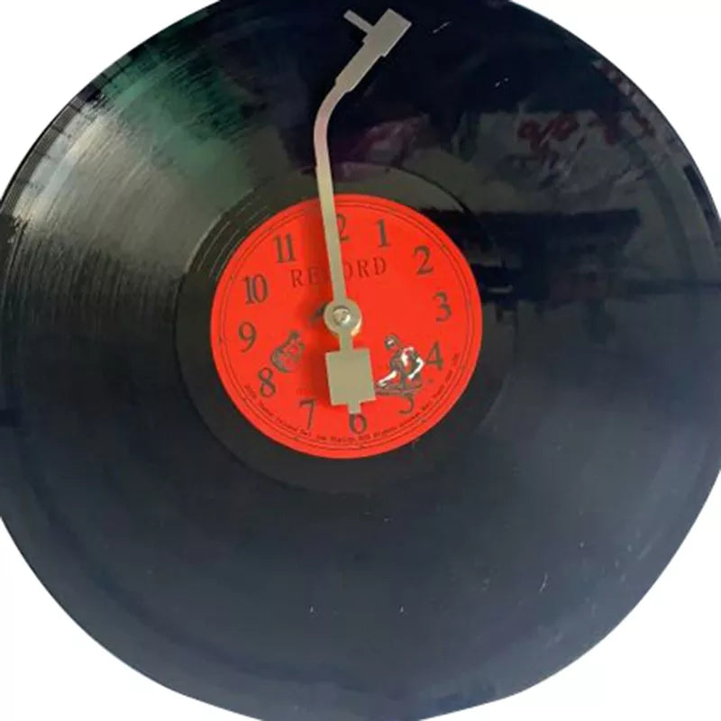 Europäische Retro nostalgische ultraleise Uhr Vinyl-Schallplatten Persönlichkeits-Wanduhr Café Bar dekorative Wanduhr