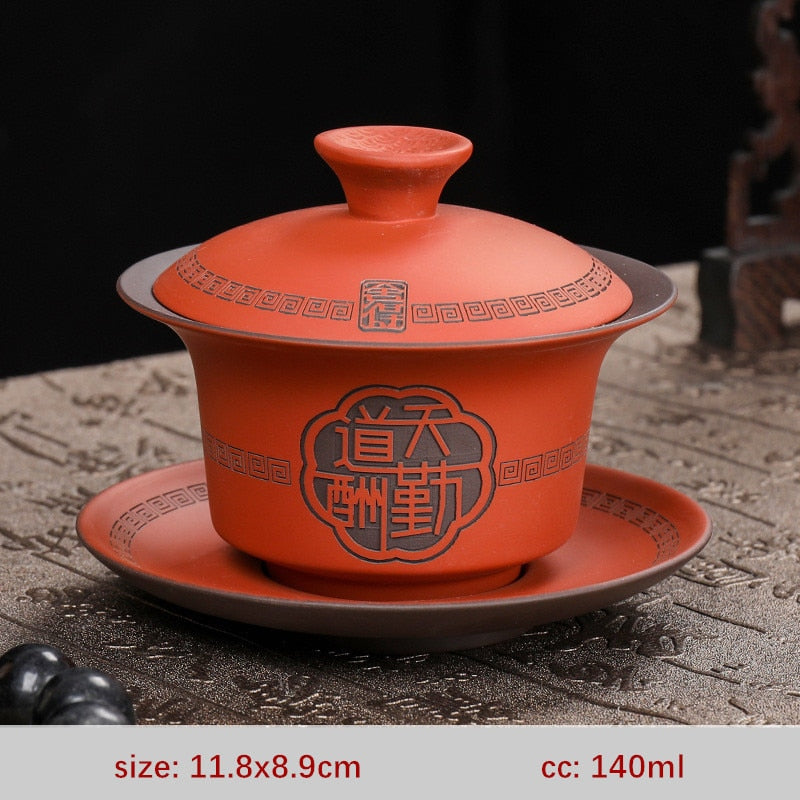 Hochwertiges lila Ton Gaiwan Teeset Handgefertigter tragbarer Teemacher Chinesische Tradition Teeschale Teegeschirr Teetasse und Untertasse Set