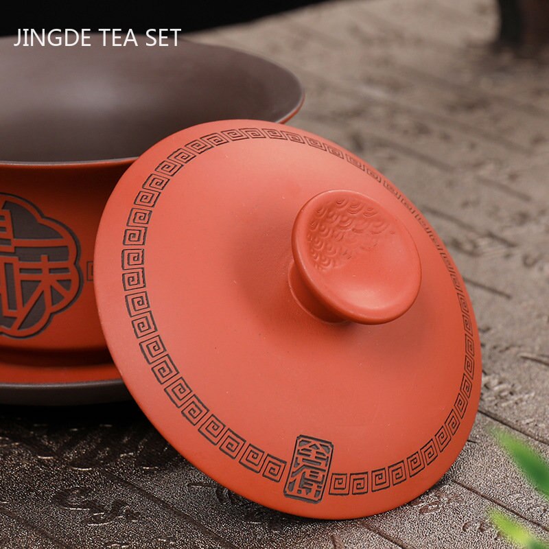 Hochwertiges lila Ton Gaiwan Teeset Handgefertigter tragbarer Teemacher Chinesische Tradition Teeschale Teegeschirr Teetasse und Untertasse Set