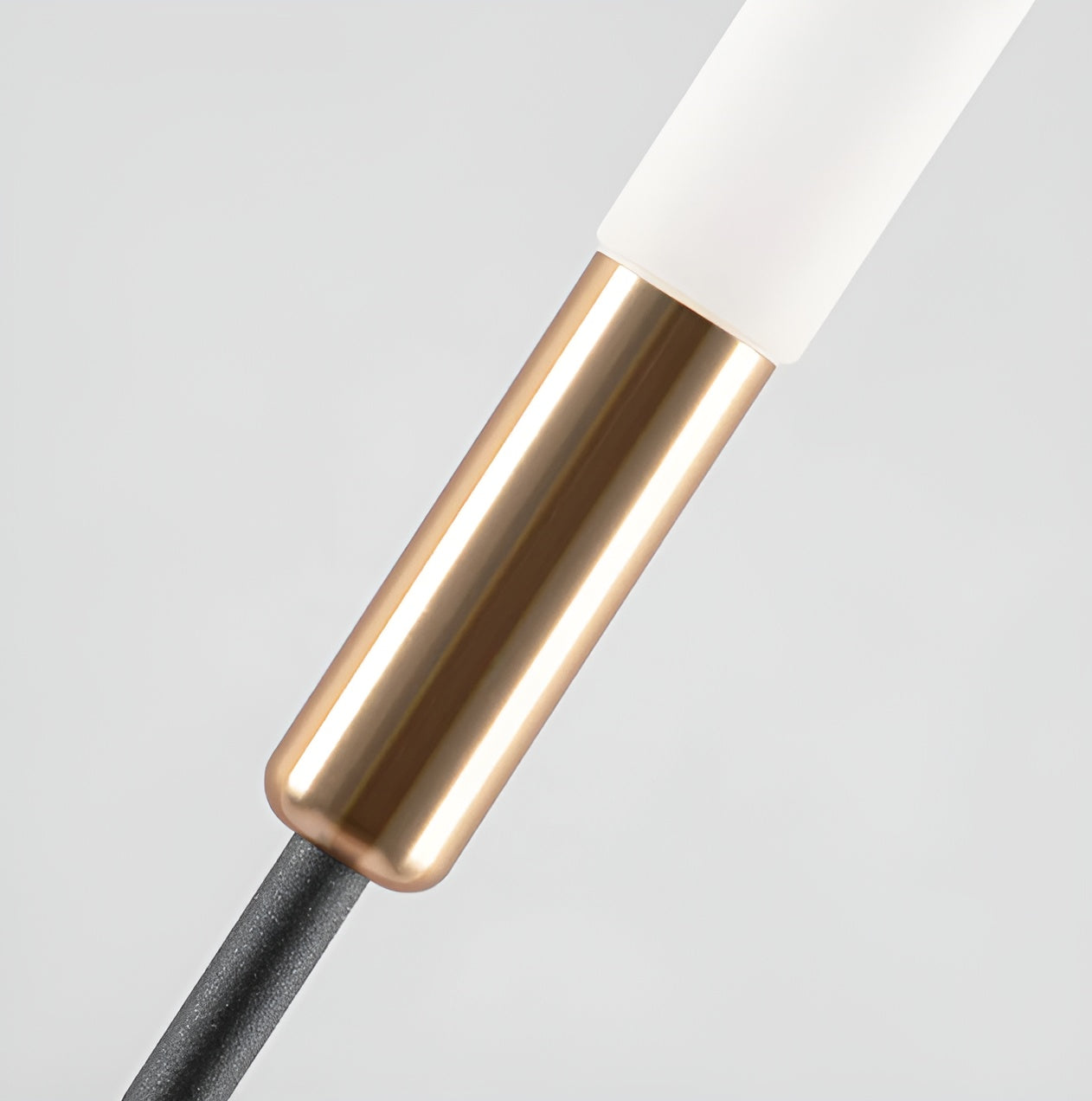 Frendorf | AuraShine - Moderne solarbetriebene Außenlampen