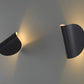 Twist Wandlampe - Drehbare Wandleuchte aus Metall - Curve Wandleuchter